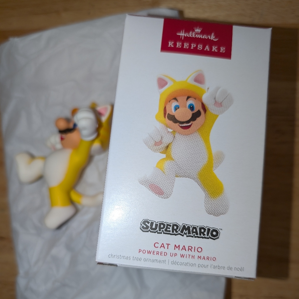 Hallmark Ornements